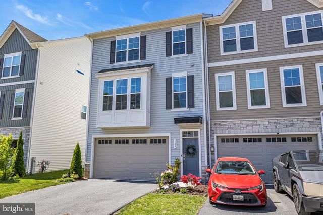 108 ARROWHEAD DR, Millersville, MD 21108
