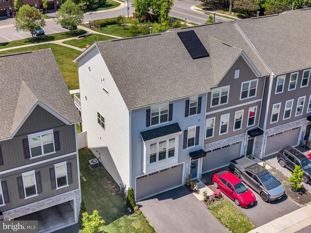 108 ARROWHEAD DR, Millersville, MD 21108