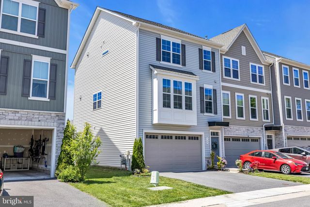 108 ARROWHEAD DR, Millersville, MD 21108