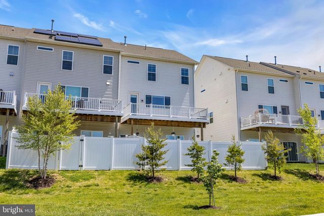 108 ARROWHEAD DR, Millersville, MD 21108