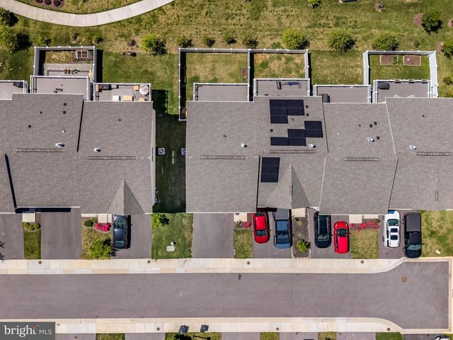 108 ARROWHEAD DR, Millersville, MD 21108