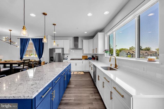 108 ARROWHEAD DR, Millersville, MD 21108
