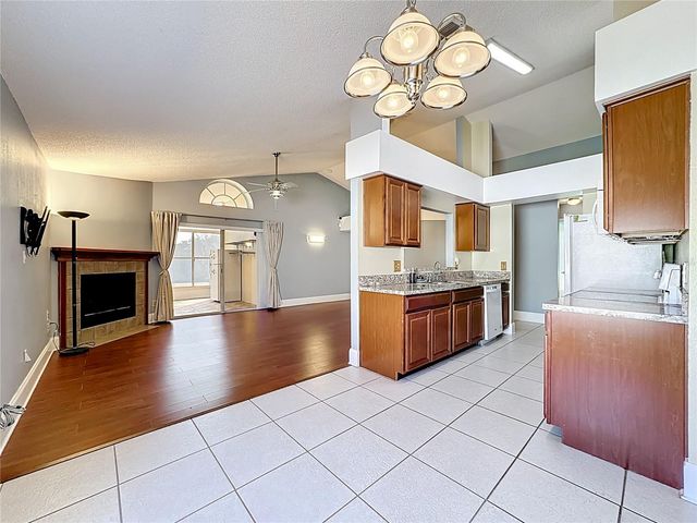 3717 NARROLINE DRIVE, Orlando, FL 32818