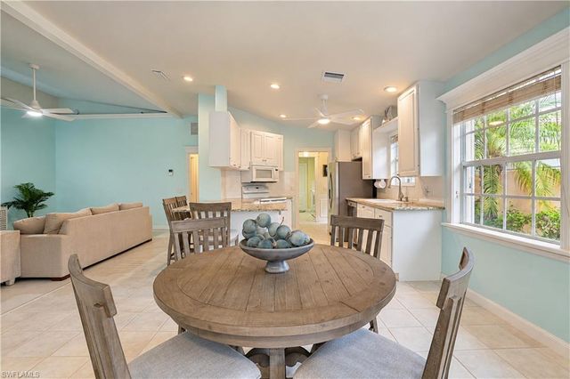 5434 Guadeloupe WAY, Naples, FL 34119