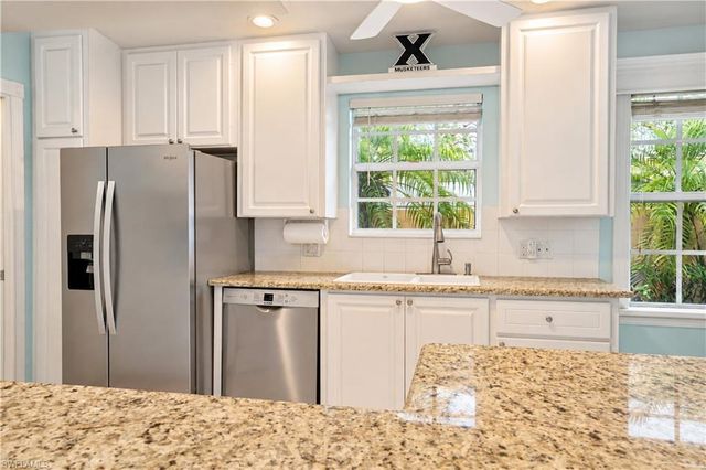 5434 Guadeloupe WAY, Naples, FL 34119