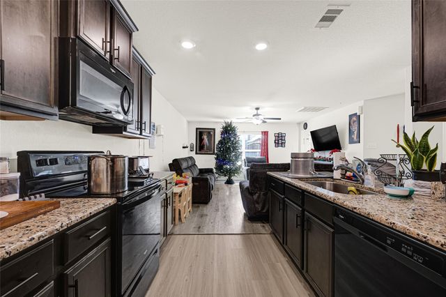 22711 Steel Blue Jaybird Drive, Hockley, TX 77447