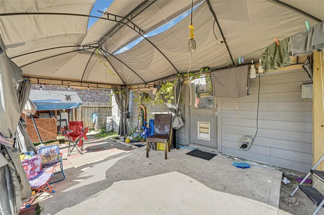 22711 Steel Blue Jaybird Drive, Hockley, TX 77447