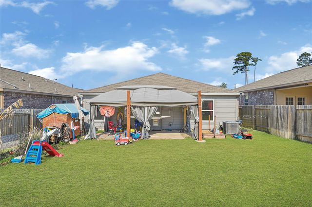 22711 Steel Blue Jaybird Drive, Hockley, TX 77447