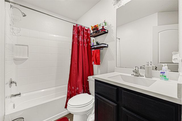 22711 Steel Blue Jaybird Drive, Hockley, TX 77447