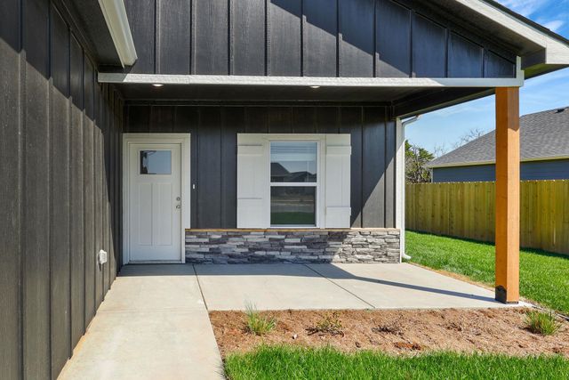 4901 N Spruce, Wichita, KS 67219