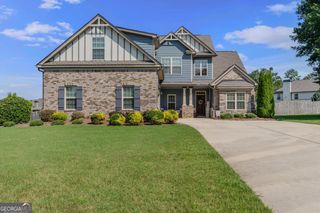 6013 Linda Way, Locust Grove, GA 30248