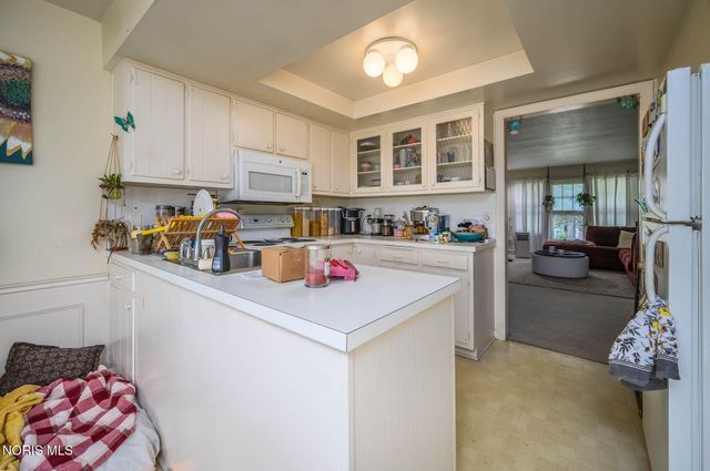 2624 Valley Brook Drive, Toledo, OH 43615