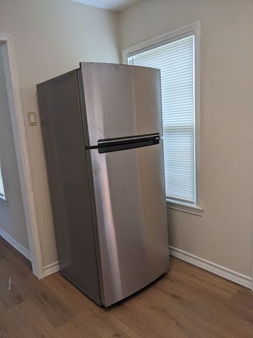 4213 Cambridge Dr, Corpus Christi, TX 78415