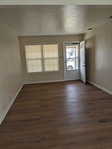 4213 Cambridge Dr, Corpus Christi, TX 78415