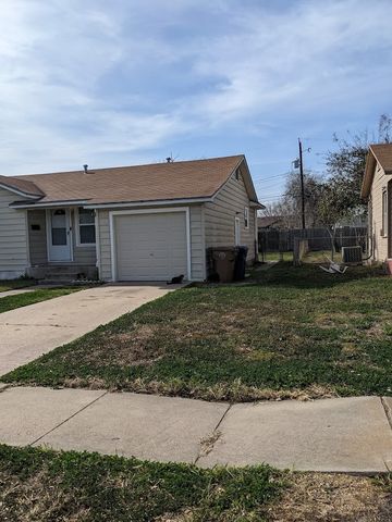 4213 Cambridge Dr, Corpus Christi, TX 78415