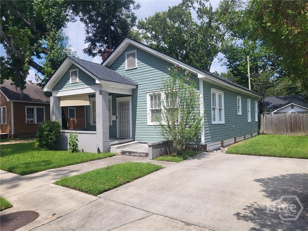 Image 1 of property listing at 1410 E 41st Street, Savannah, GA 31404