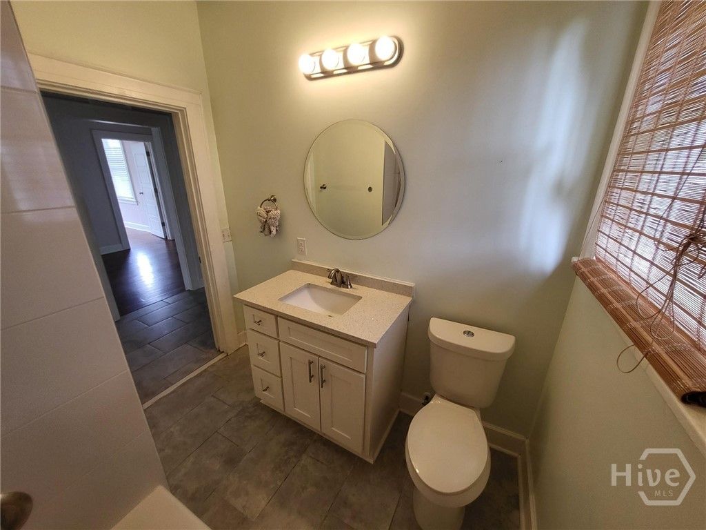 Image 10 of property listing at 1410 E 41st Street, Savannah, GA 31404