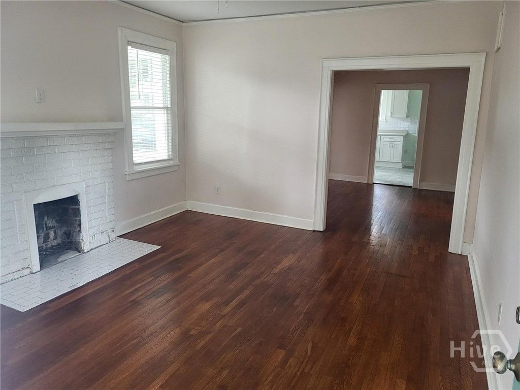Image 3 of property listing at 1410 E 41st Street, Savannah, GA 31404