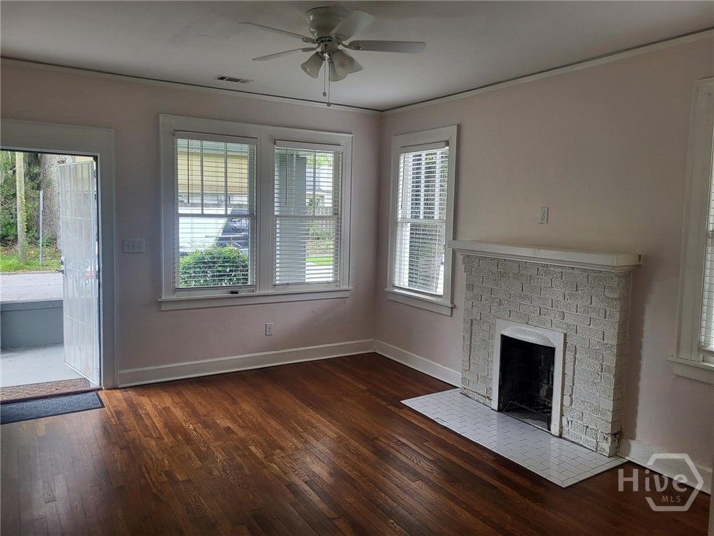 Image 4 of property listing at 1410 E 41st Street, Savannah, GA 31404