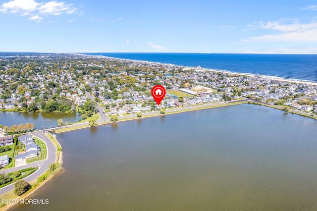 306 Ocean Road, Spring Lake, NJ 07762