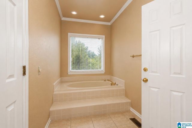 2108 DEL CARMEN DRIVE, Anniston, AL 36207