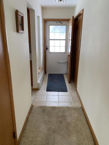 123 Riverview DRIVE, Waterford, WI 53185