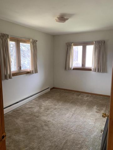 123 Riverview DRIVE, Waterford, WI 53185