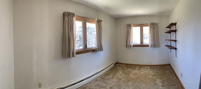 123 Riverview DRIVE, Waterford, WI 53185