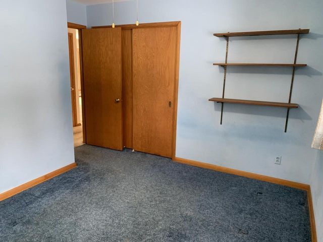 123 Riverview DRIVE, Waterford, WI 53185