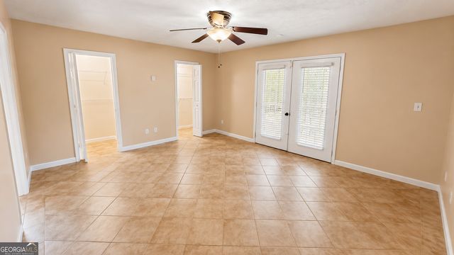 120 Ashley Oaks Drive, Mcdonough, GA 30253