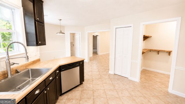 120 Ashley Oaks Drive, Mcdonough, GA 30253