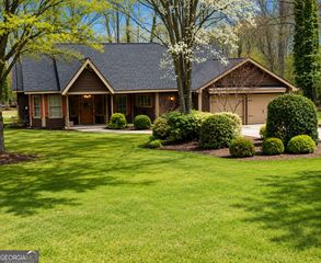 120 Ashley Oaks Drive, Mcdonough, GA 30253