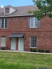 4000 Lake Beau Pre #97, Baton Rouge, LA 70820