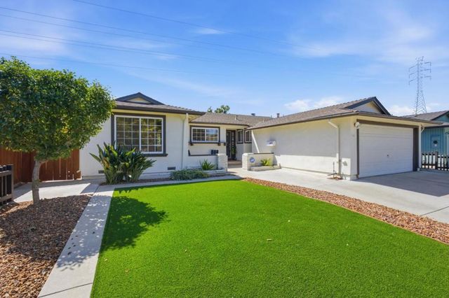 1052 Summerfield Drive, San Jose, CA 95121