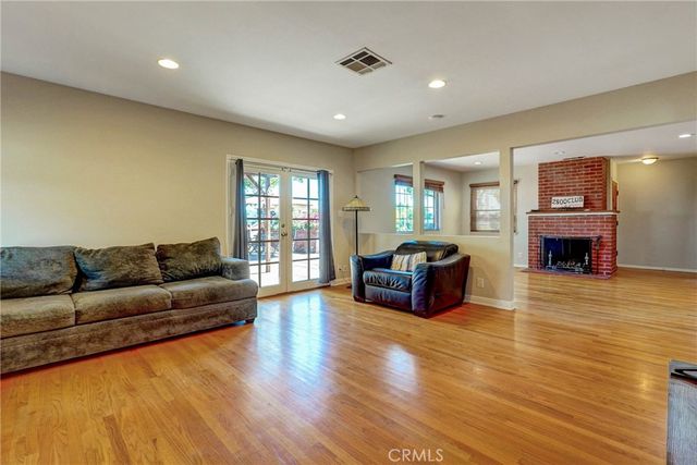 2800 Jolley Drive, Burbank, CA 91504