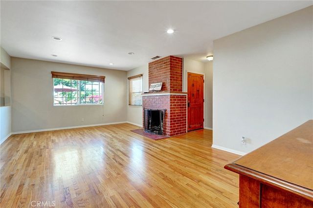2800 Jolley Drive, Burbank, CA 91504