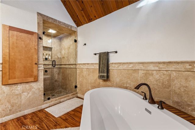 499 Golf Course, Lake Arrowhead, CA 92352