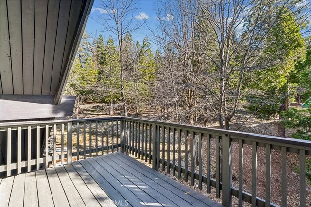 499 Golf Course, Lake Arrowhead, CA 92352