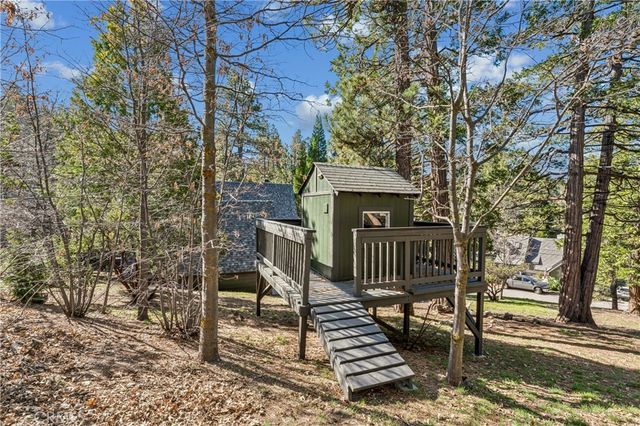 499 Golf Course, Lake Arrowhead, CA 92352