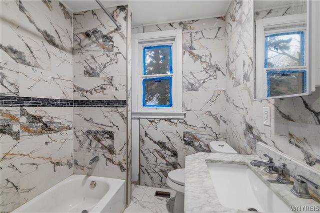 507 Glenwood Avenue, Buffalo, NY 14208