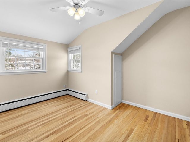 4 West End Ave, Westborough, MA 01581