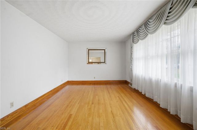 3438 Martin Johnson RD, Chesapeake, VA 23323