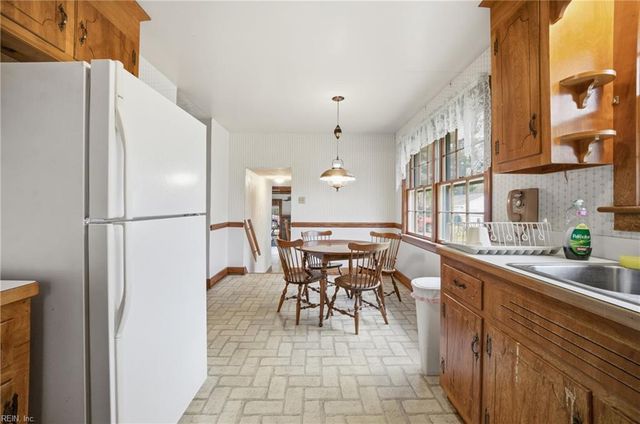 3438 Martin Johnson RD, Chesapeake, VA 23323