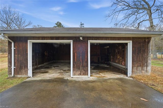 3438 Martin Johnson RD, Chesapeake, VA 23323