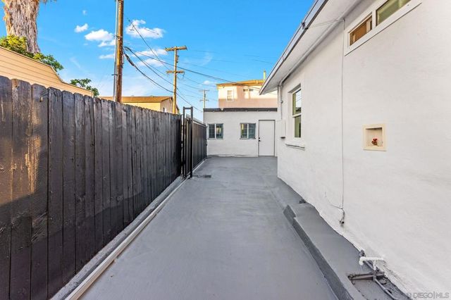 4376 Myrtle Ave, San Diego, CA 92105