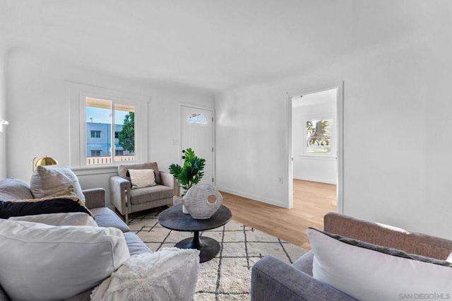 4376 Myrtle Ave, San Diego, CA 92105