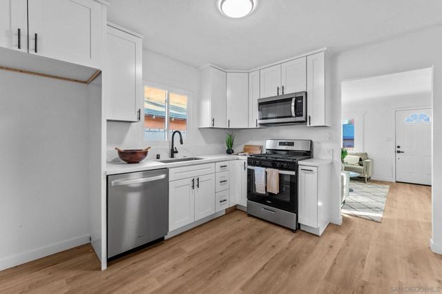 4376 Myrtle Ave, San Diego, CA 92105