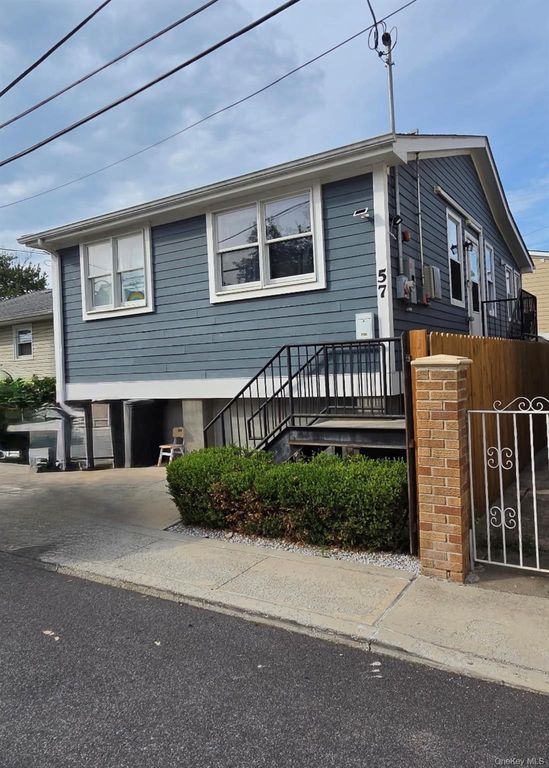 57 Waterside Street, Staten Island, NY 10306