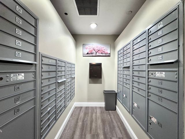 4 Bishop Street 205, Framingham, MA 01702