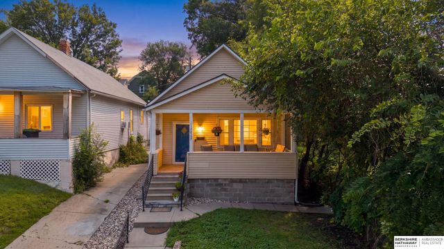 1017 S 23 Street, Omaha, NE 68108